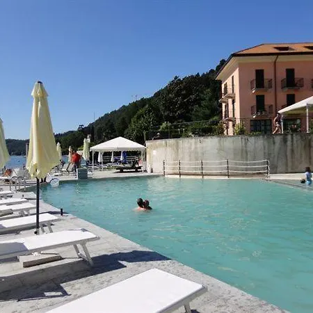 Apartment Sleeps 3 Pool T421421 Meina